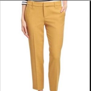 Old Navy Harper cropped pants NWT 4p